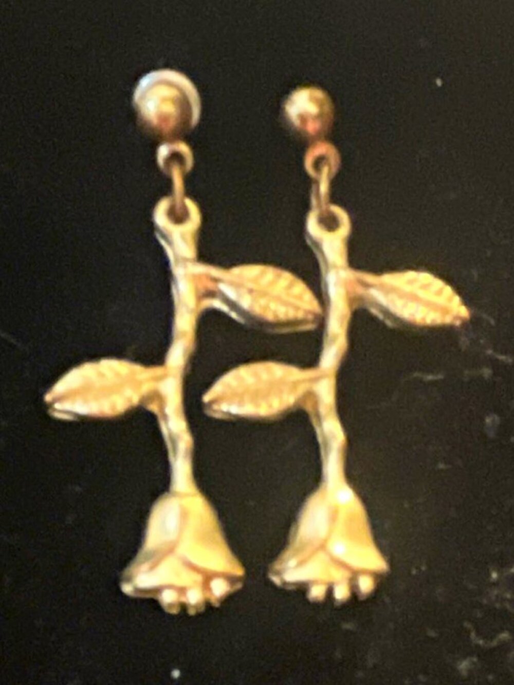 Gold Tone Flower Dangle Drop Earrings Metal Post & Butterfly Closure No Stone